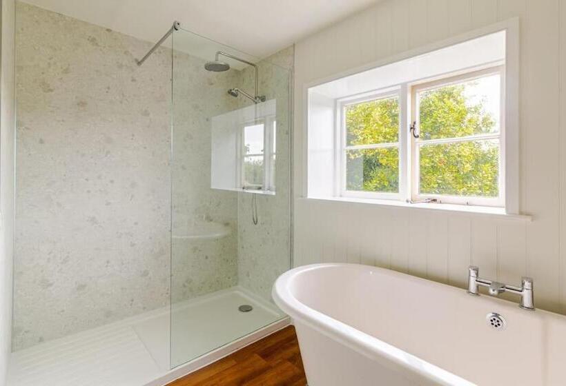 스탠다드 룸 공동 욕실, Furzen Farmhouse