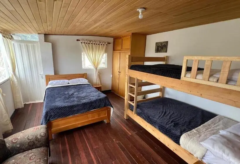 浴室共有ファミリールーム, Güicani Hostel
