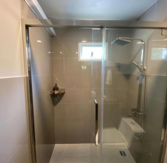 اتاق استاندارد با بالکن, La Pearl Mathiveri