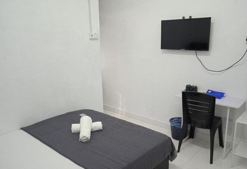 디럭스 룸, Q Inn Hotel Kerteh