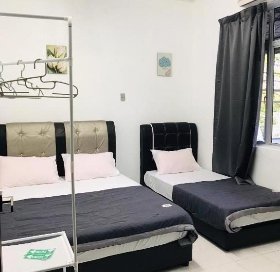 디럭스 트리플 룸, Q Inn Hotel Kerteh