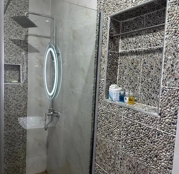 اتاق لوکس, Rolarz Resorts &