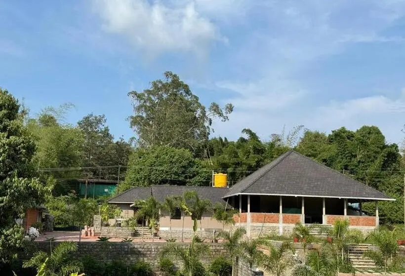 キングサイズベッドのスタンダードルーム, Scot Inn Hotel And Resorts