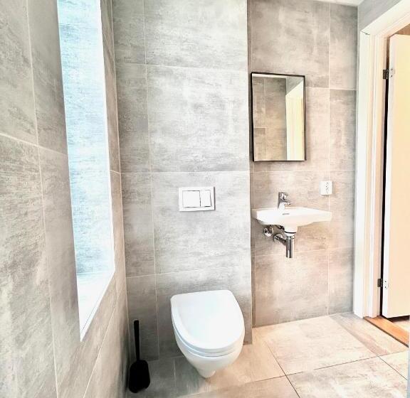 غرفة كلاسيكية رباعية, Budgetel  Kong Oscarsgate 22