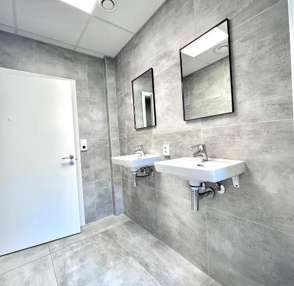 غرفة كلاسيكية رباعية, Budgetel  Kong Oscarsgate 22