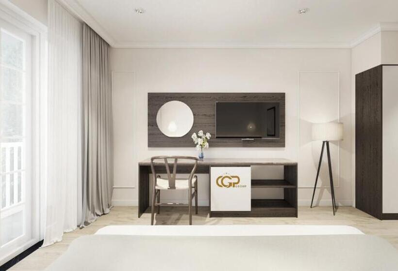 سوئیت با بالکن, Cgp Luxury Hotel Hoi An