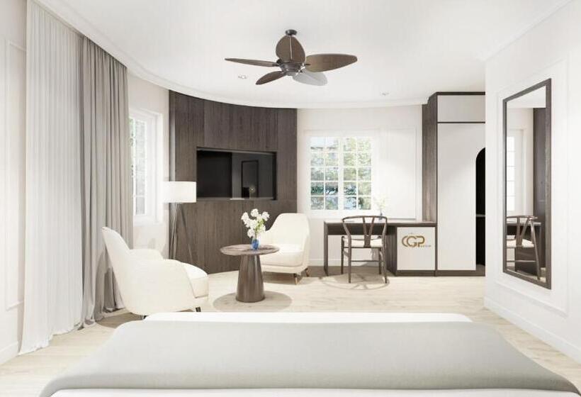 سوئیت با بالکن, Cgp Luxury Hotel Hoi An