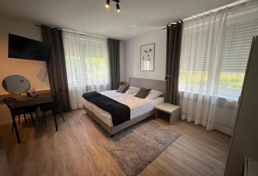 스탠다드 룸, Alpha Rooms