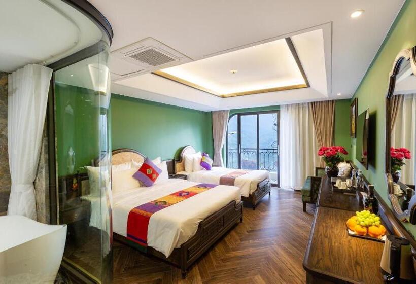 اتاق استاندارد سه نفره, Fansipan View