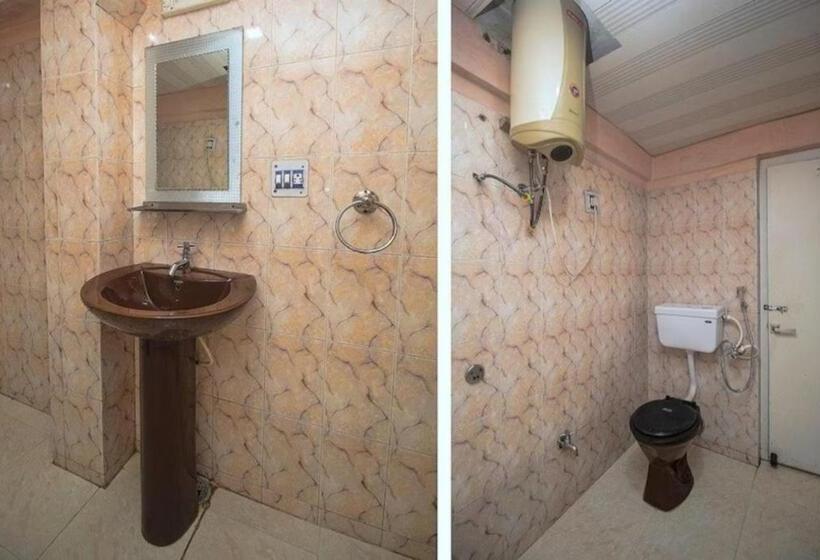 اتاق لوکس, Grg Broadway Anexy Darjeeling Near Chowk Bazar   Excellent Service Recommended & Couple Friendly