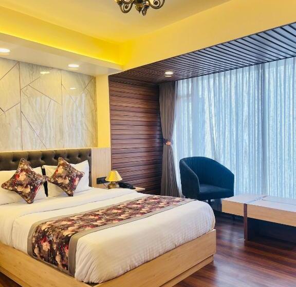 اتاق استاندارد با چشم‌انداز کوهستان, Grg Luxury Broadway Boutique Hotel At Prime Location Mall Road Darjelling Near Mahakaal Temple