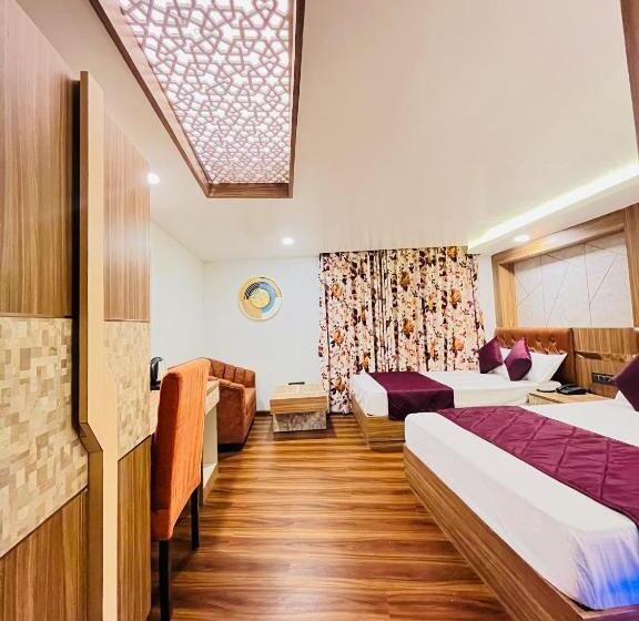 سوییت خانوادگی, Grg Luxury Broadway Boutique Hotel At Prime Location Mall Road Darjelling Near Mahakaal Temple