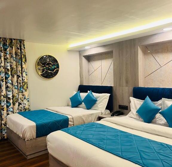 패밀리 스위트, Grg Luxury Broadway Boutique Hotel At Prime Location Mall Road Darjelling Near Mahakaal Temple