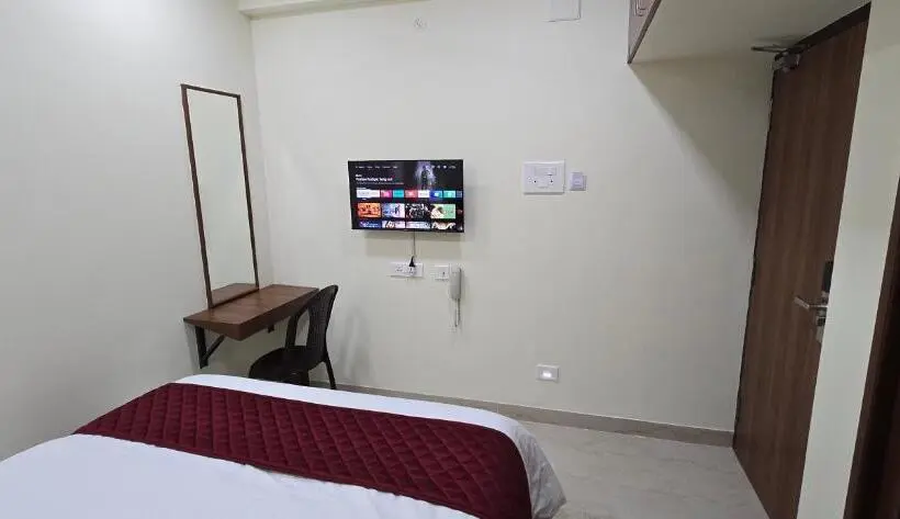 اتاق لوکس با تخت بزرگ, Nj Residency