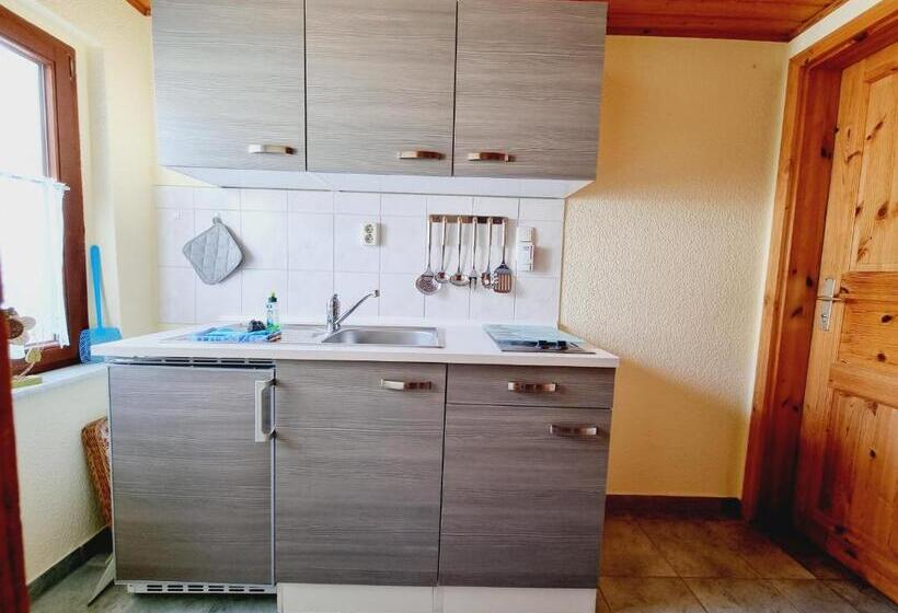 디럭스 룸, Pension & Wirtshaus   Tun Eikkoter   Kobel I