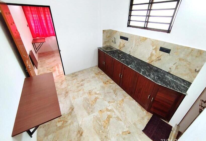 豪华房间, Pleasant Homes