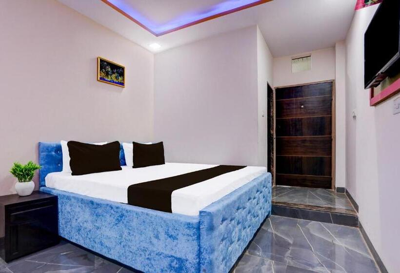 三人经典房间, Oyo Hotel Thakur Ji And Dhaba