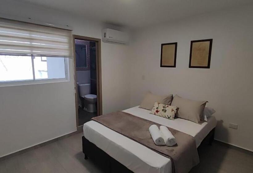 标准三人间, Casa Mompa