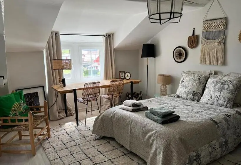 スタンダードルーム, Maison Biscaya , La Chambre 2e étage