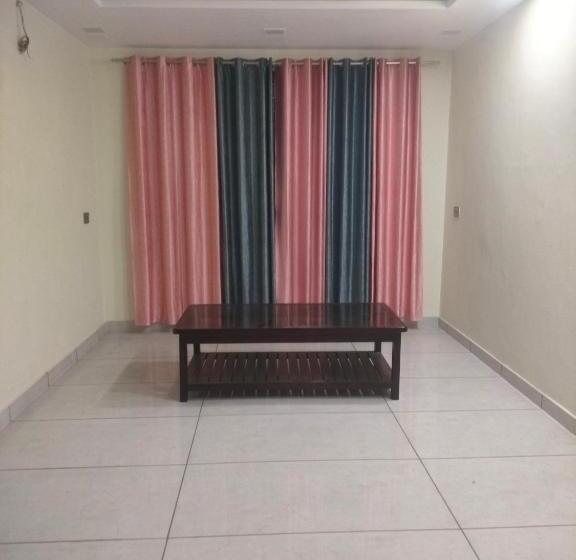 1 Bedroom Apartment City View, Pushp Vatika Codo Hotal