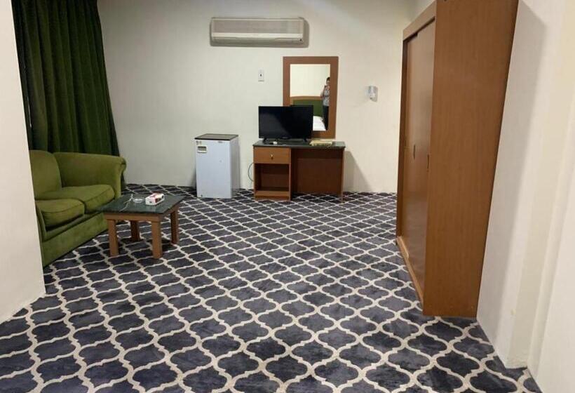 家庭间, Al Aziziyah Hotel And Suites