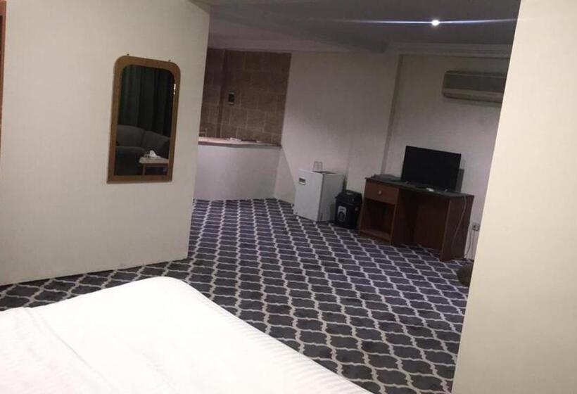 Семейное Студио, Al Aziziyah Hotel And Suites