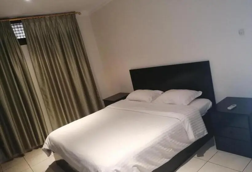 スイート, Al Aziziyah Hotel And Suites