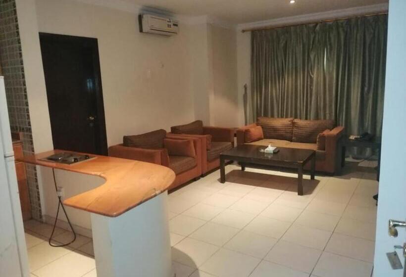 Люкс 2 Спальни, Al Aziziyah Hotel And Suites