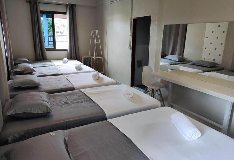 Suite Deluxe, Sea Tong