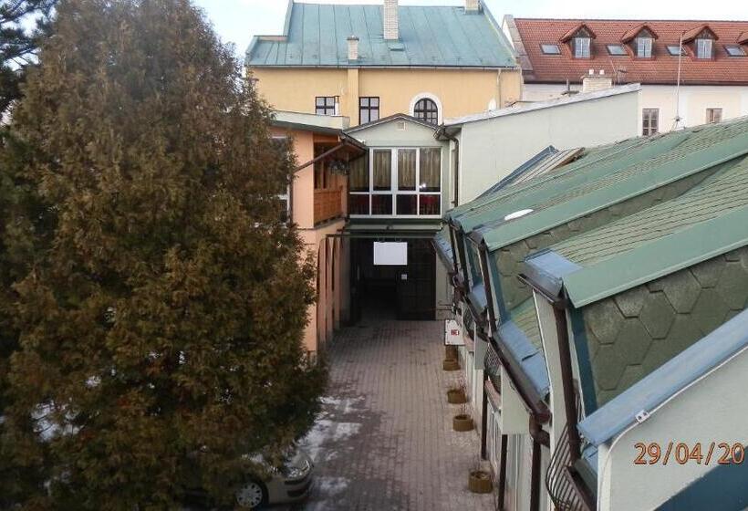 Номер Стандарт Индивидуальный с Балконом, Turistická Ubytovňa Pri Slovenskej Reštaurácii
