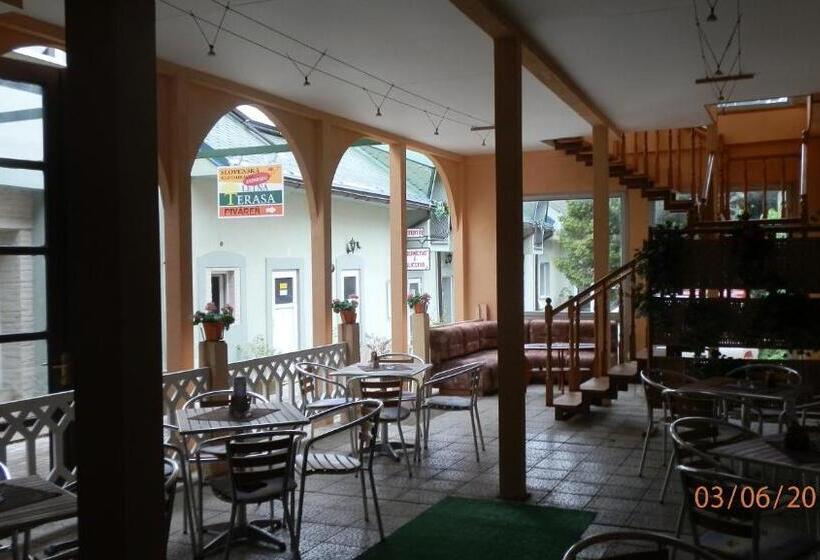 اتاق استاندارد یک تخته با بالکن, Turistická Ubytovňa Pri Slovenskej Reštaurácii