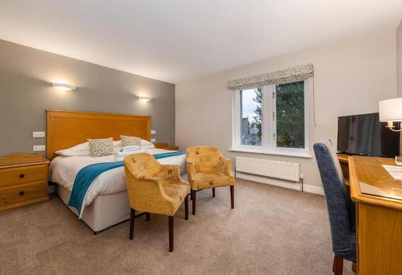 Superior Oda, The Old Vicarage