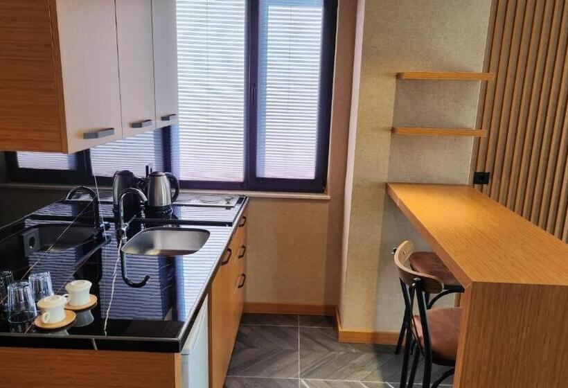 Номер Deluxe с Балконом, Ferah Residence