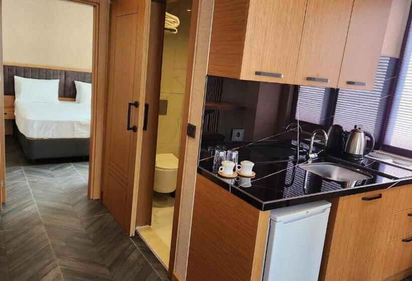 Номер Deluxe с Балконом, Ferah Residence