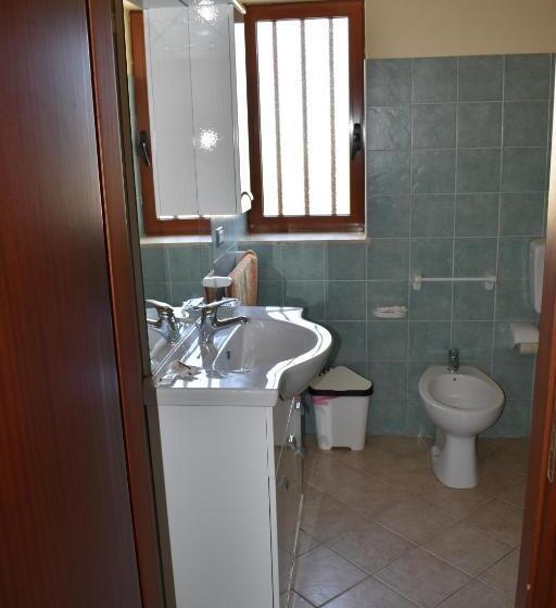 اتاق استاندارد چهار تخته, Agriturismo Il Ranch