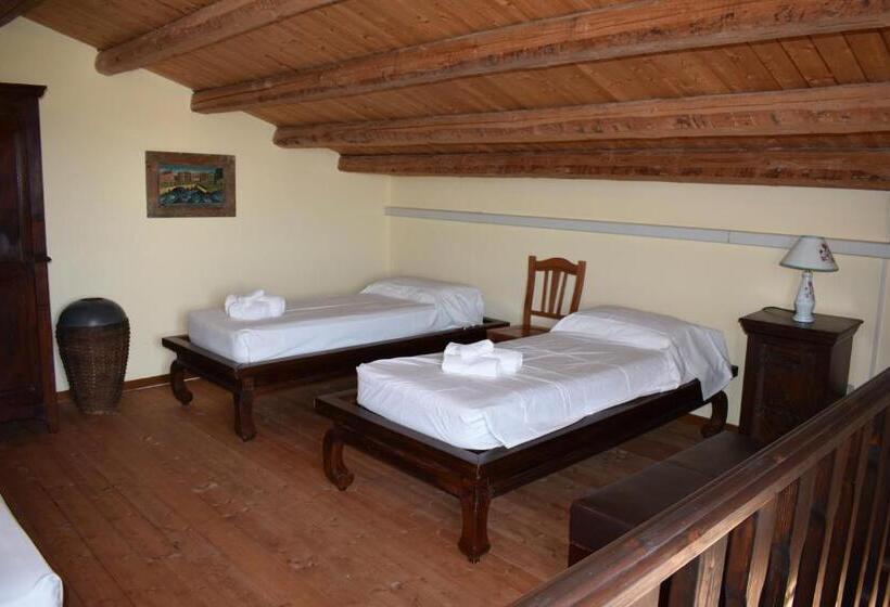 اتاق استاندارد چهار تخته, Agriturismo Il Ranch