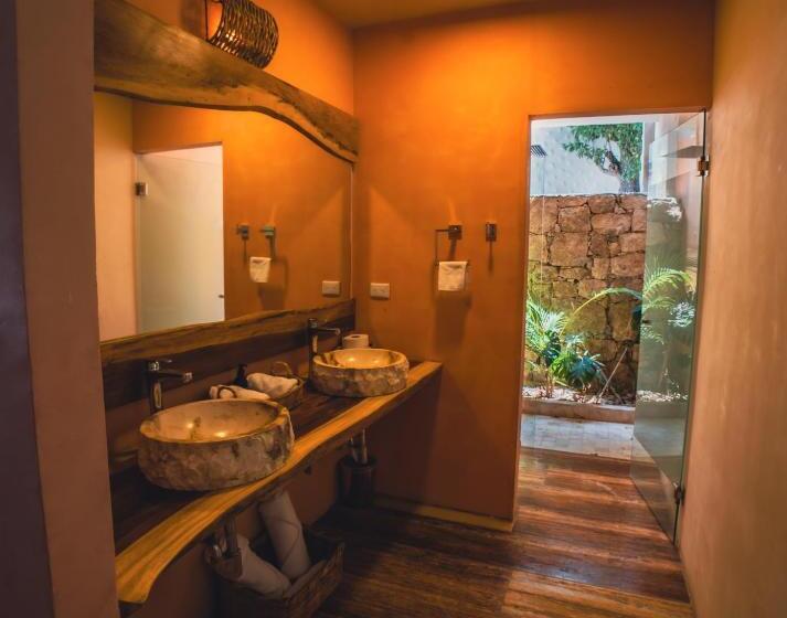 جناح مطلّ علي حمام السباحة, Hacienda Susulá