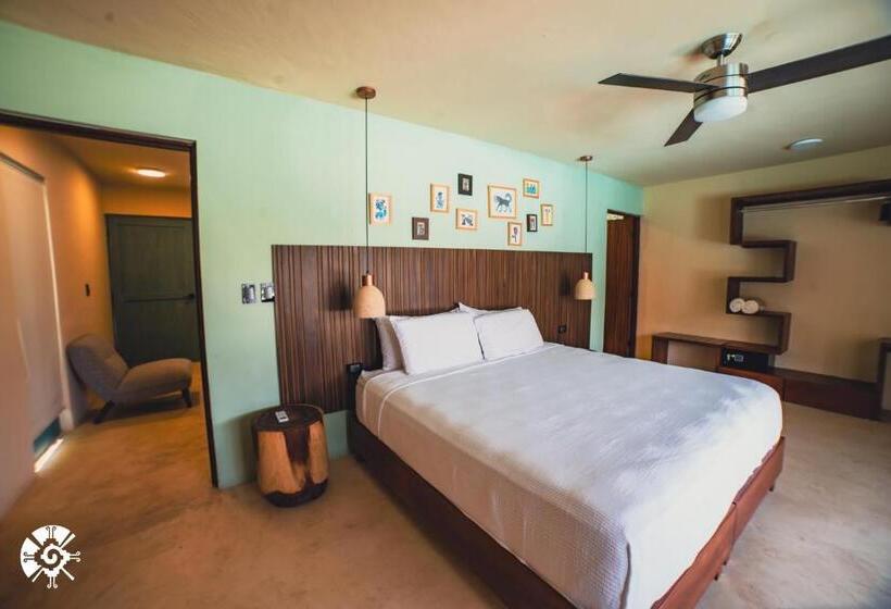 جناح جونيور, Hacienda Susulá