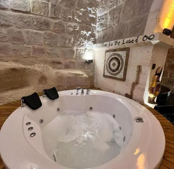 デラックスファミリールーム, Marbay Cave Cappadocia