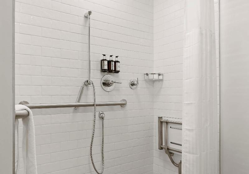 اتاق کلاسیک, Mercure Larnaca City