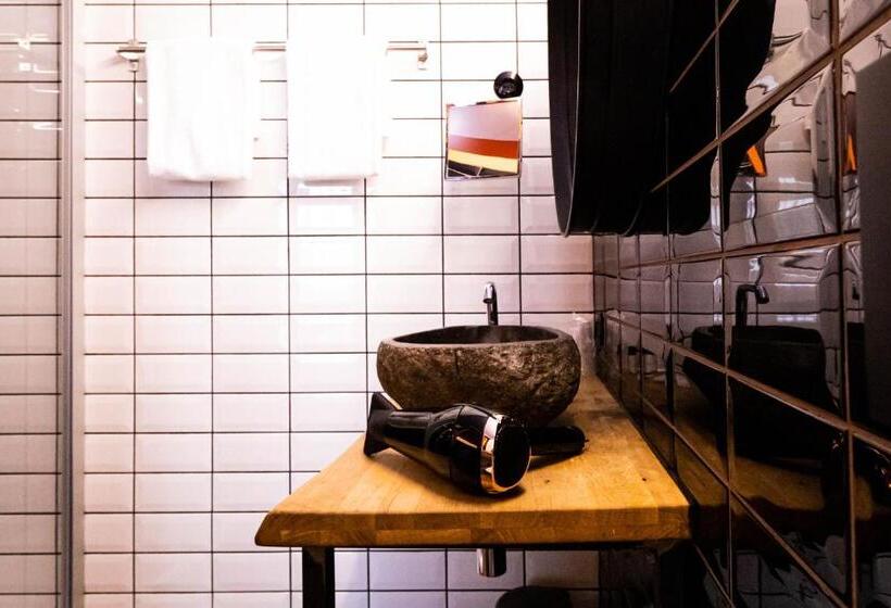 キングサイズベッドのスタンダードルーム, Mountainlodge   Boutique House