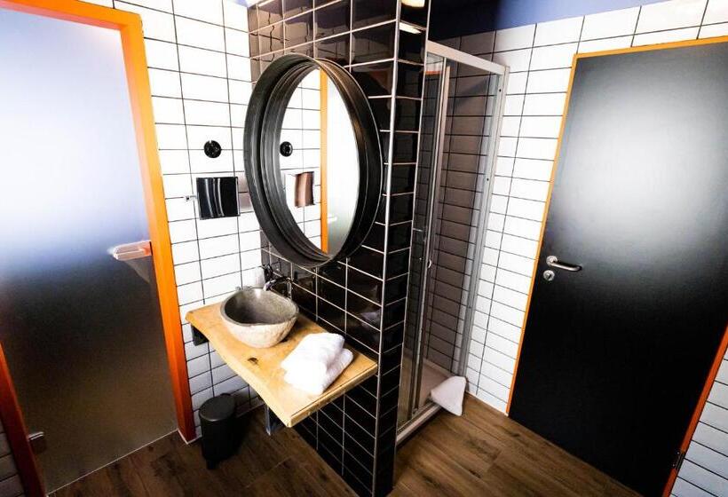 Студия Стандарт, Mountainlodge   Boutique House