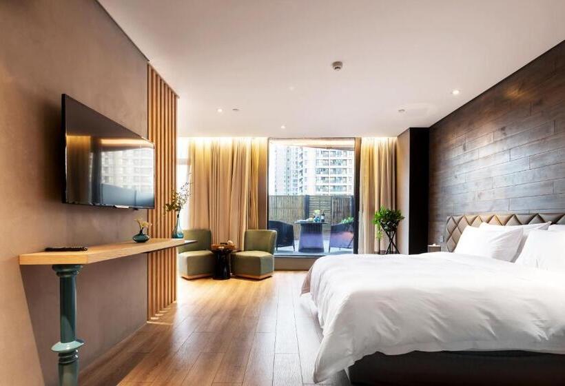 Номер Стандартный Кровать Куин, M Hotel Zhengzhou