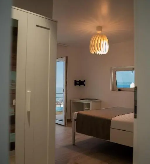 Deniz Manzaralı Delüks Oda, Halta Pescăruş Accommodation