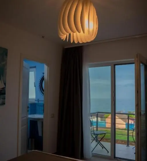 Deniz Manzaralı Delüks Oda, Halta Pescăruş Accommodation