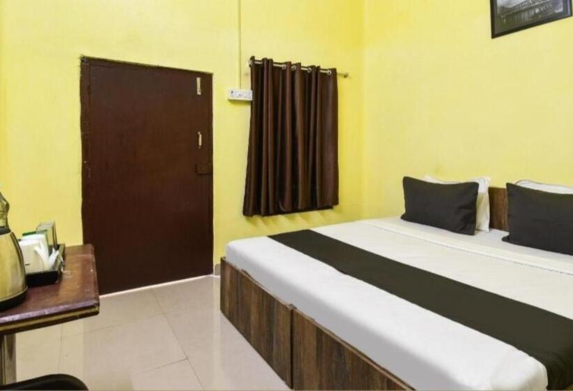 חדר דלוקס, Heritage Inn Howrah Railway Station