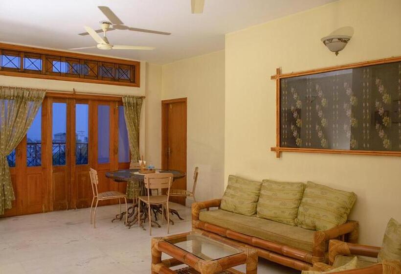 Deluxe Rum, River Breeze Home A Comfort Stay