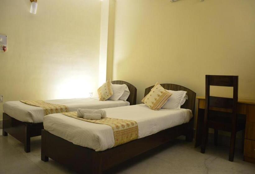 Deluxe Rum, River Breeze Home A Comfort Stay