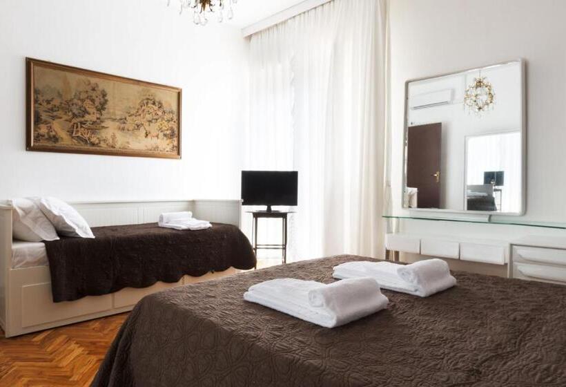 חדר סטנדרט לשלושה, Rooms Villa Bergamo Airport