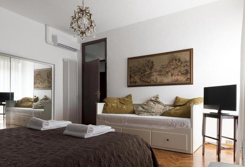 Номер Стандарт Трехместный, Rooms Villa Bergamo Airport